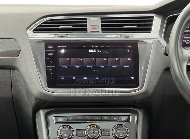Volkswagen Tiguan 2019 Black
