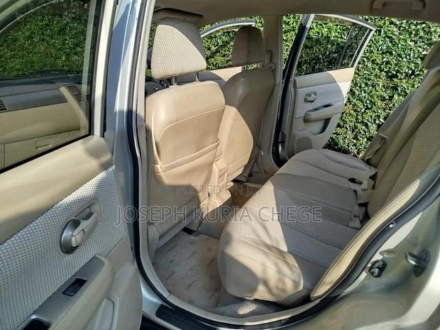 Nissan Tiida 2008 Gold