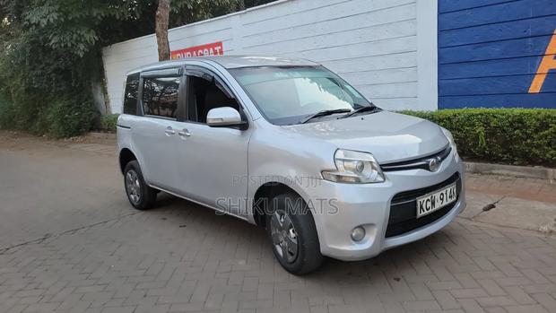 Toyota Land Cruiser Prado 2015