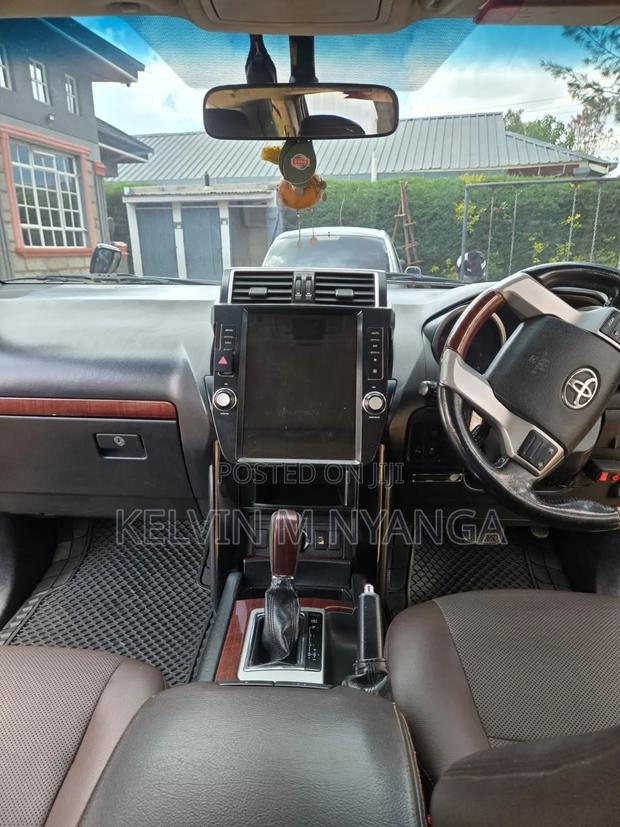 Toyota Land Cruiser 2014 Brown