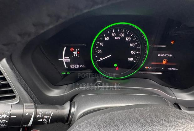 Honda Vezel 1.5 Hybrid 2WD 2019 Black