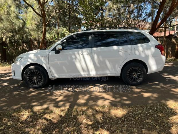 Toyota Corolla Fielder 2014 White