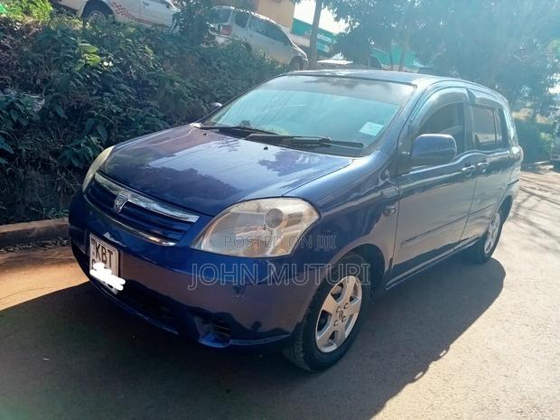 Toyota Raum 2006 Blue