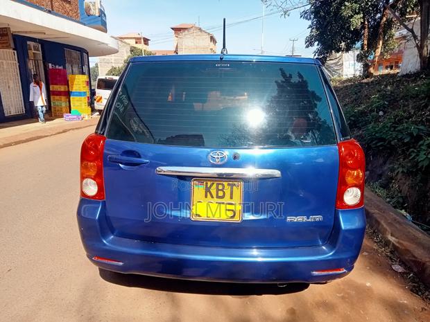 Toyota Raum 2006 Blue