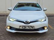 Toyota Auris 2015 White for sale
