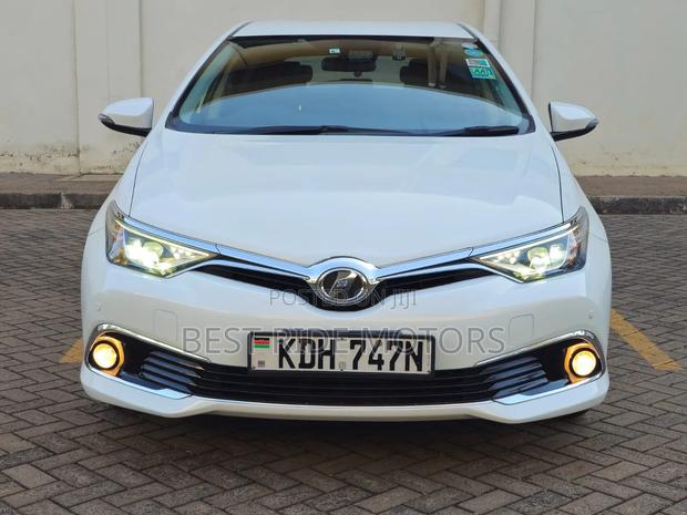 Toyota Auris 2015 White