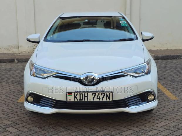 Toyota Auris 2015 White