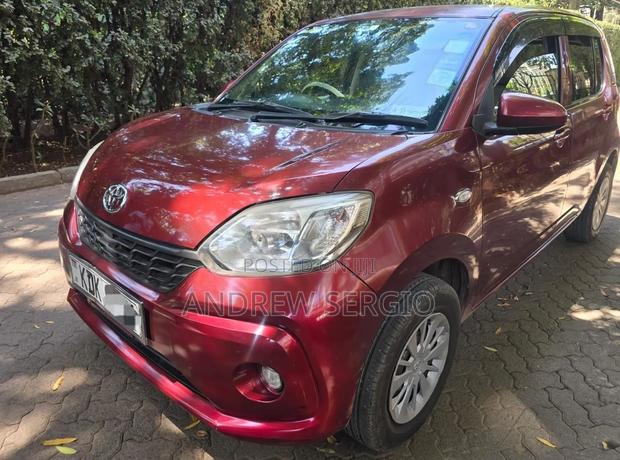 Toyota Passo 1.0 FWD 2016 Burgundy