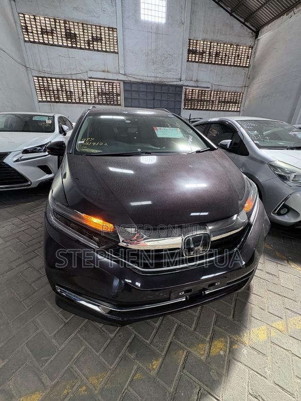 Honda Fit Shuttle 1.5 Hybrid 2WD 2019 Purple