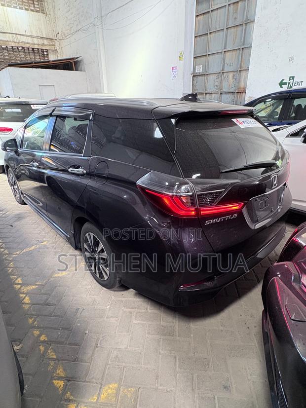 Honda Fit Shuttle 1.5 Hybrid 2WD 2019 Purple