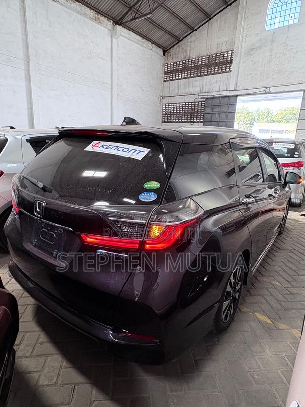 Honda Fit Shuttle 1.5 Hybrid 2WD 2019 Purple