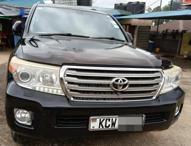Toyota Land Cruiser 2012 Black