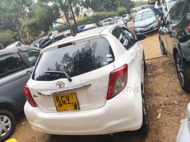 Toyota Vitz 2012 White