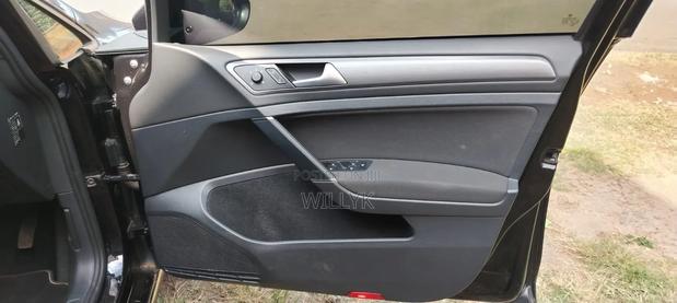 Volkswagen Golf 2018 Black