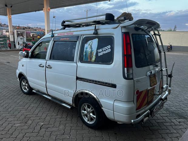 Toyota TownAce 2007 White