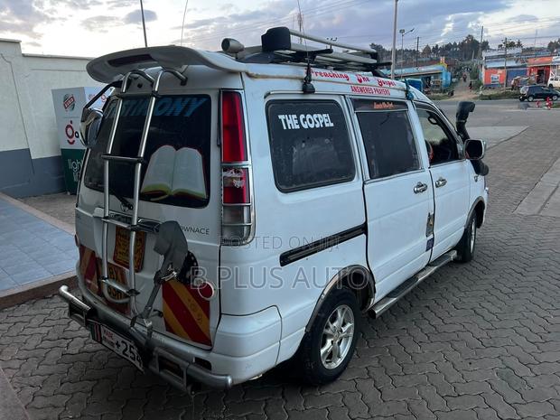 Toyota TownAce 2007 White