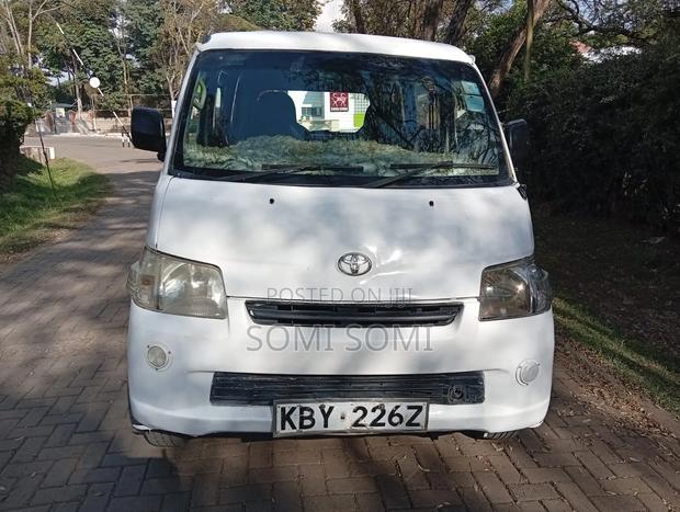 Toyota TownAce 2008 White