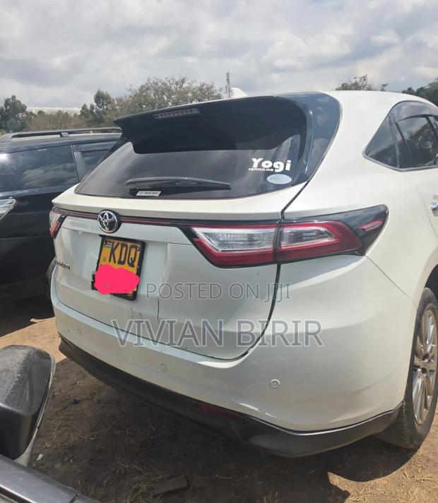 Toyota Harrier 2017 White
