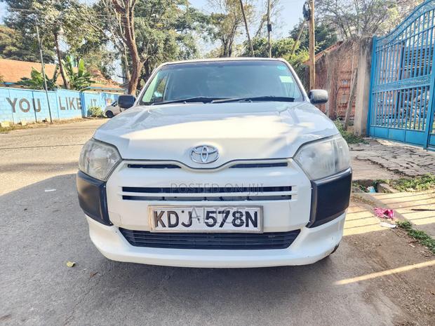 Toyota Probox 2015 White