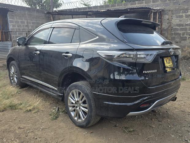 Toyota Harrier 2016 Black