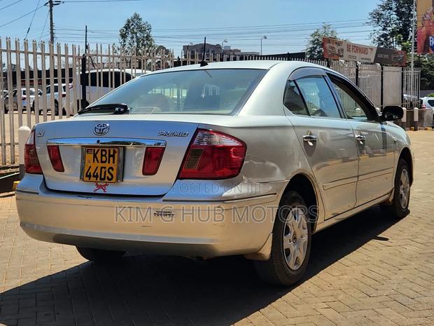 Toyota Premio 2003 Silver