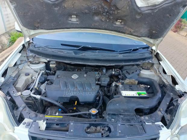 Nissan X-Trail 2009 White