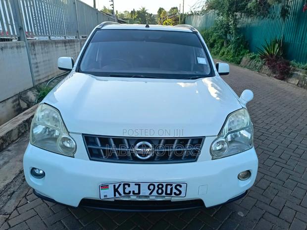 Nissan X-Trail 2009 White