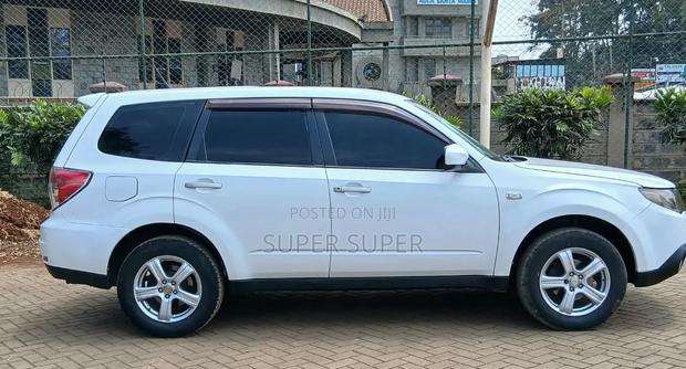 Subaru Forester 2009 White
