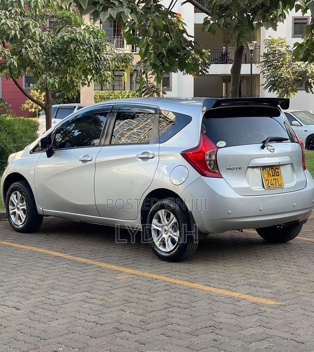 Nissan Note 2014 Silver