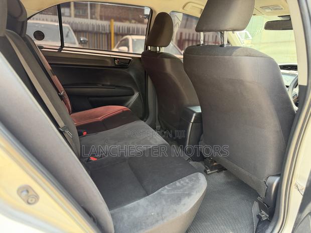 Toyota Axio 2018 Silver