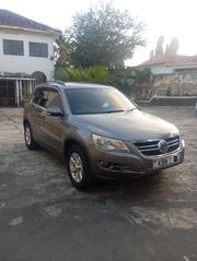 Volkswagen Tiguan 2009 Gray for sale