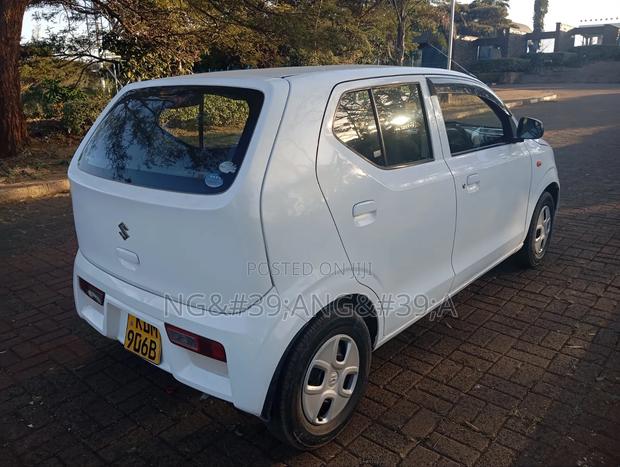 Suzuki Alto 2017 White