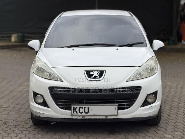 Peugeot 207 2012 White