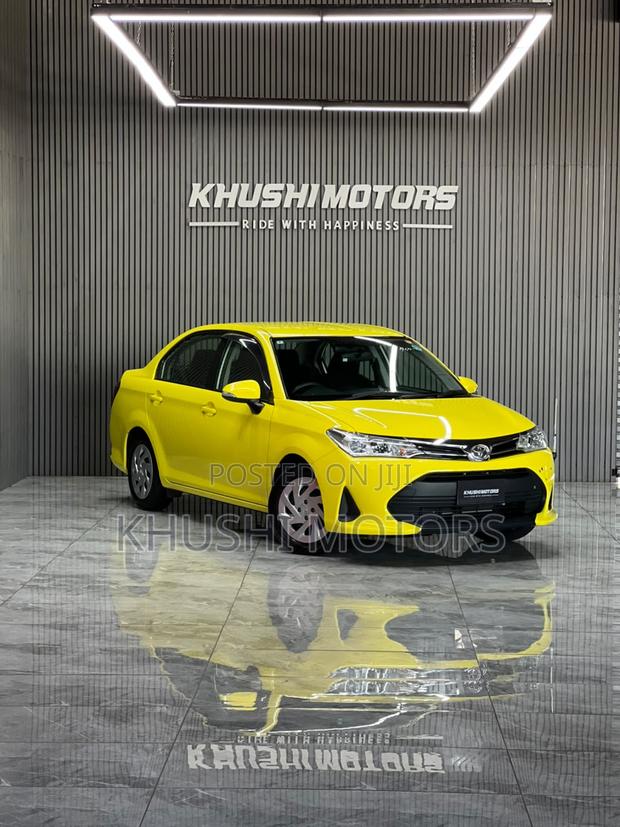 Toyota Axio 2019 Yellow