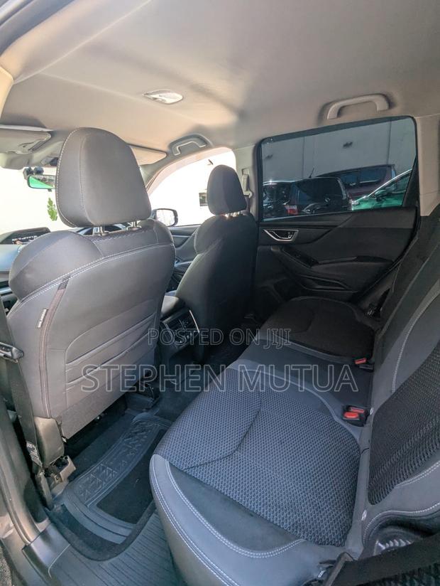 Subaru Forester 2019 Gray