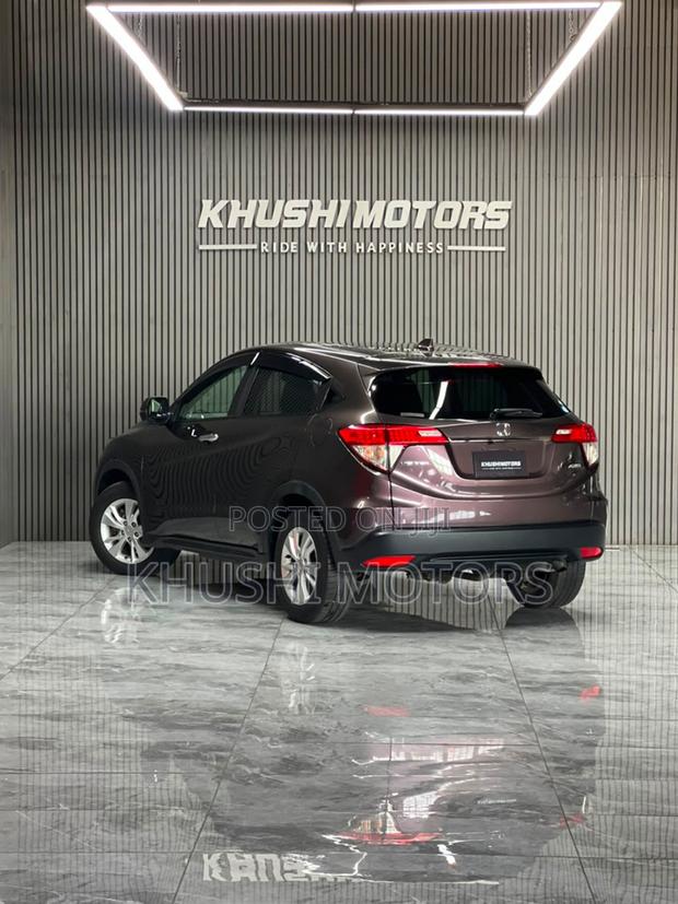 Honda Vezel 2019 Brown