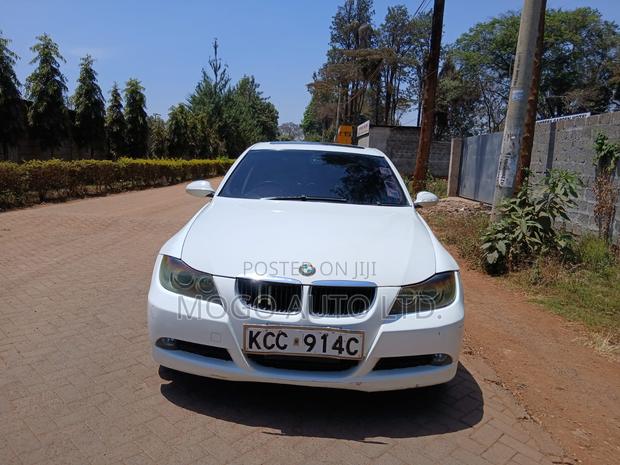 BMW 320i 2007 White