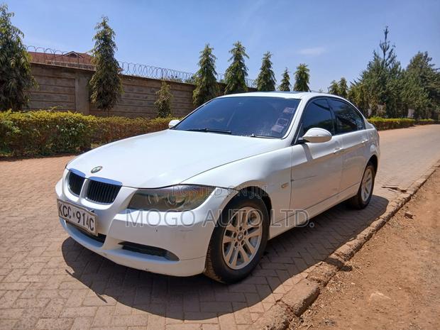 BMW 320i 2007 White