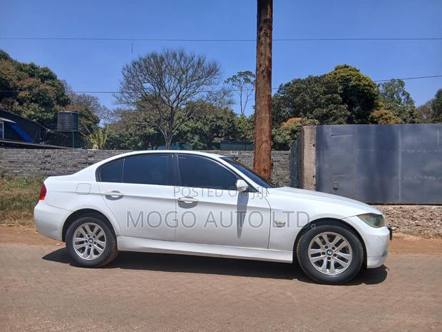 BMW 320i 2007 White