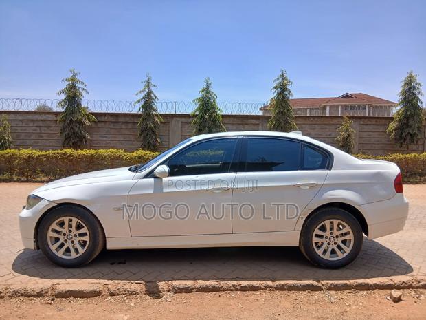 BMW 320i 2007 White