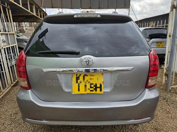 Toyota Wish 2009