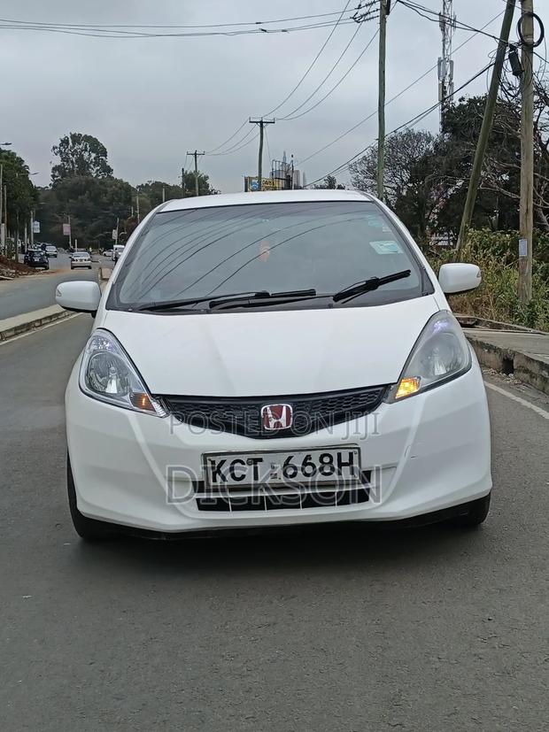 Honda Fit 2011 White