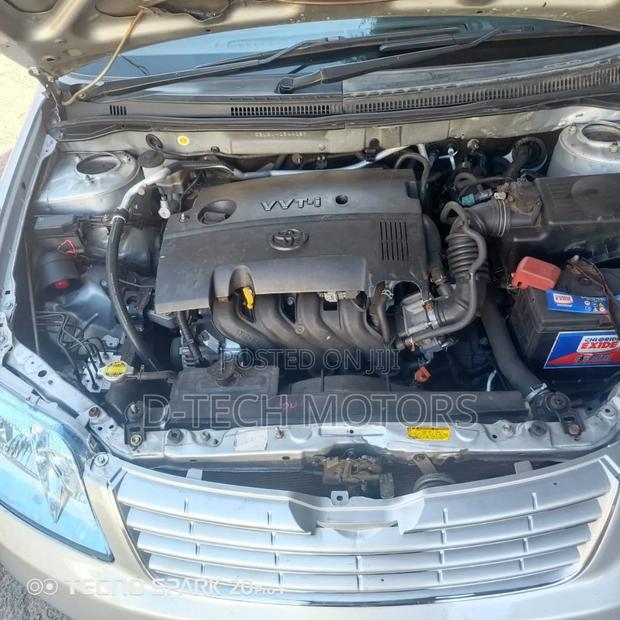 Toyota Corolla 2006 Silver