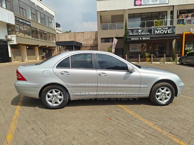 Mercedes-Benz C200 2003 Silver