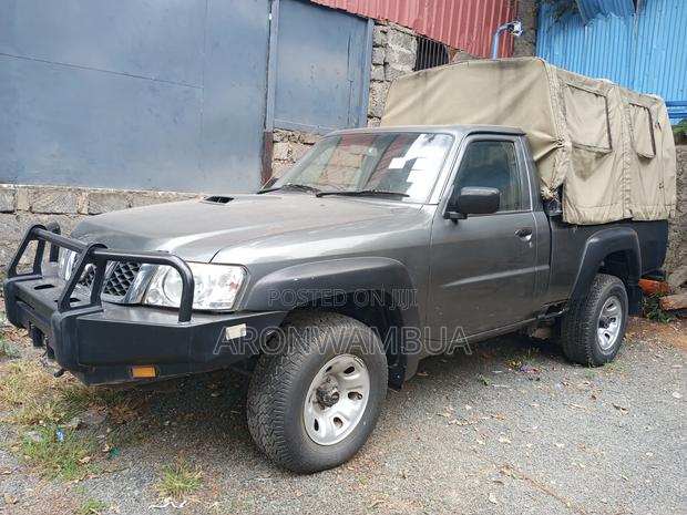 Nissan Patrol 2015 Gray