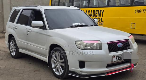 Subaru Forester 2005 White