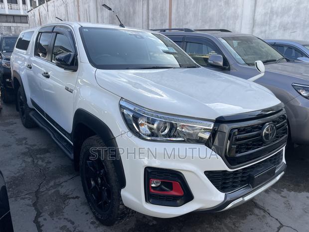 Toyota Hilux 2.4 Diesel 2020 White