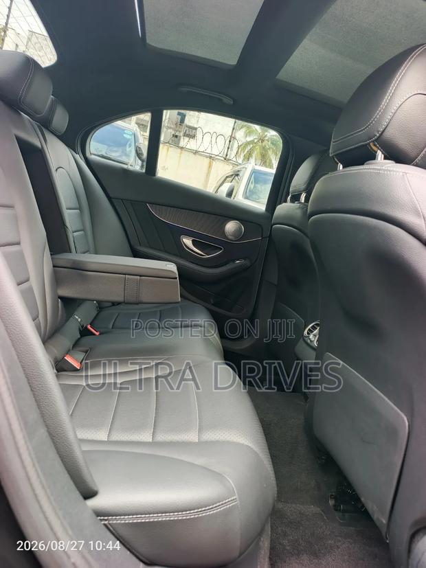 Mercedes-Benz C200 2019 Black