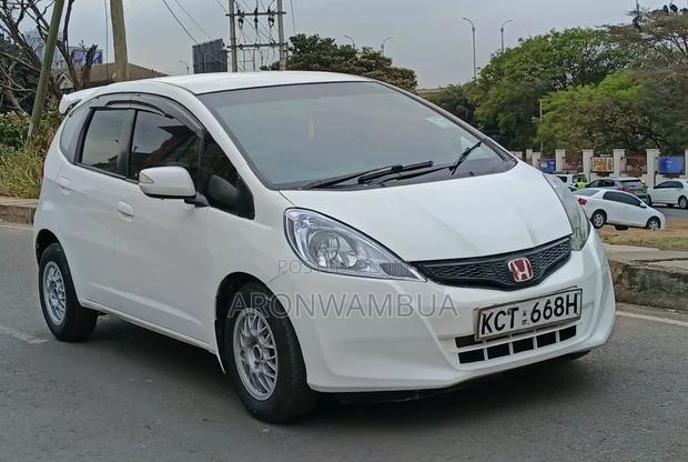 Honda Fit 2011 White