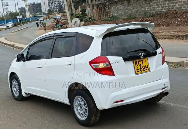 Honda Fit 2011 White